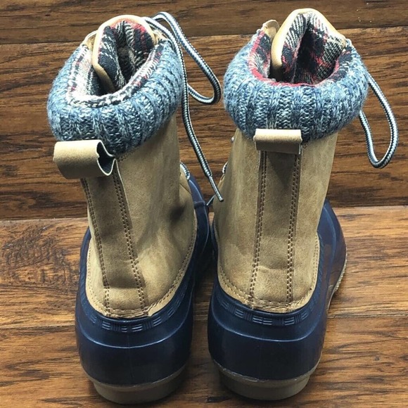 Justfab Duck Boots 7 - Picture 6 of 9